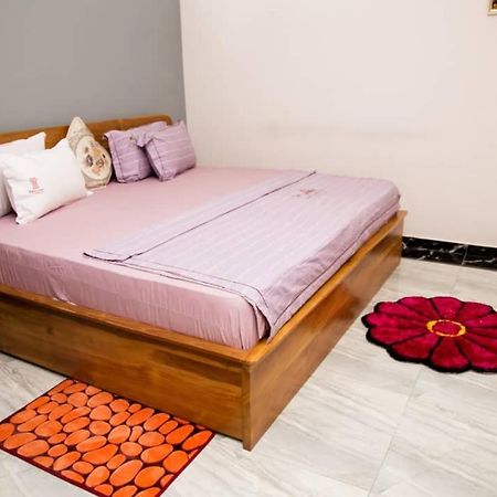 Kikis Court Resort Hohoe Екстериор снимка